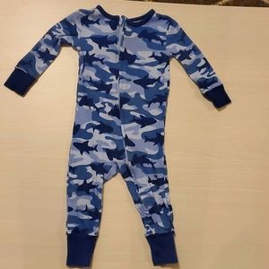 🔥 5 for $25 🔥Footless zip up pajamas size 12 months